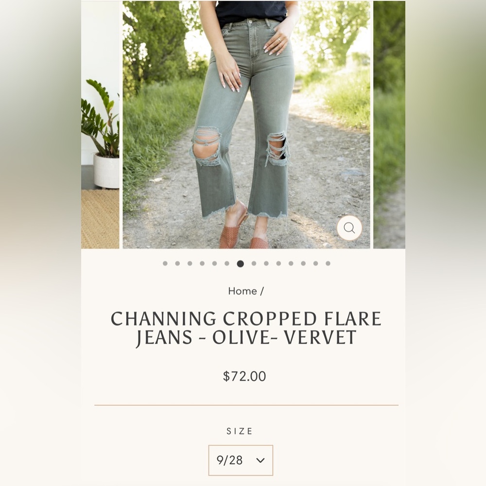 Vervet Distressed Cropped Flare Size: 28